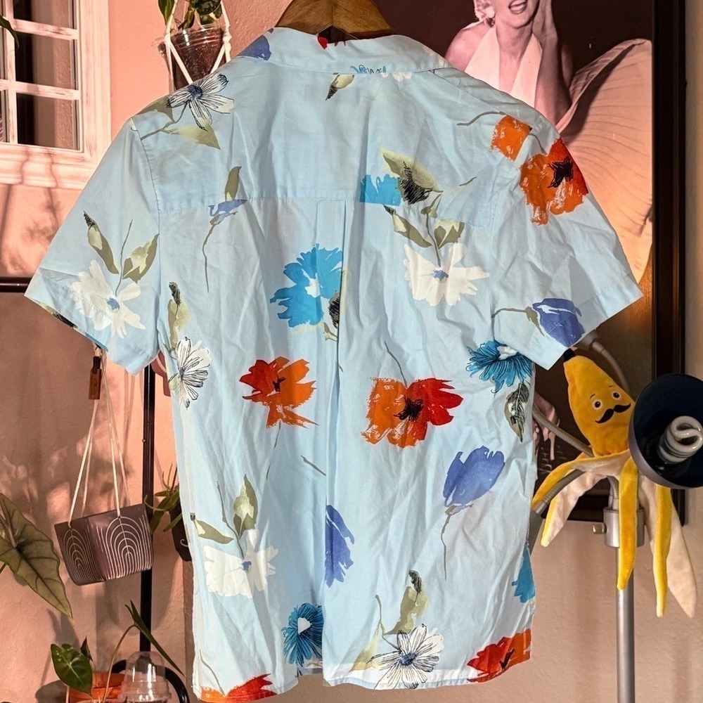 Karen Scott Button Down Shirt Womens PM Blue Floral Short Sleeve Cotton Tropical - Picture 4 of 9
